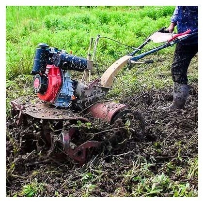 Transmissão de engrenagens 4WD Mini Tiller com 1100*1050*880mm Tamanho e 4KM/H velocidade de trabalho